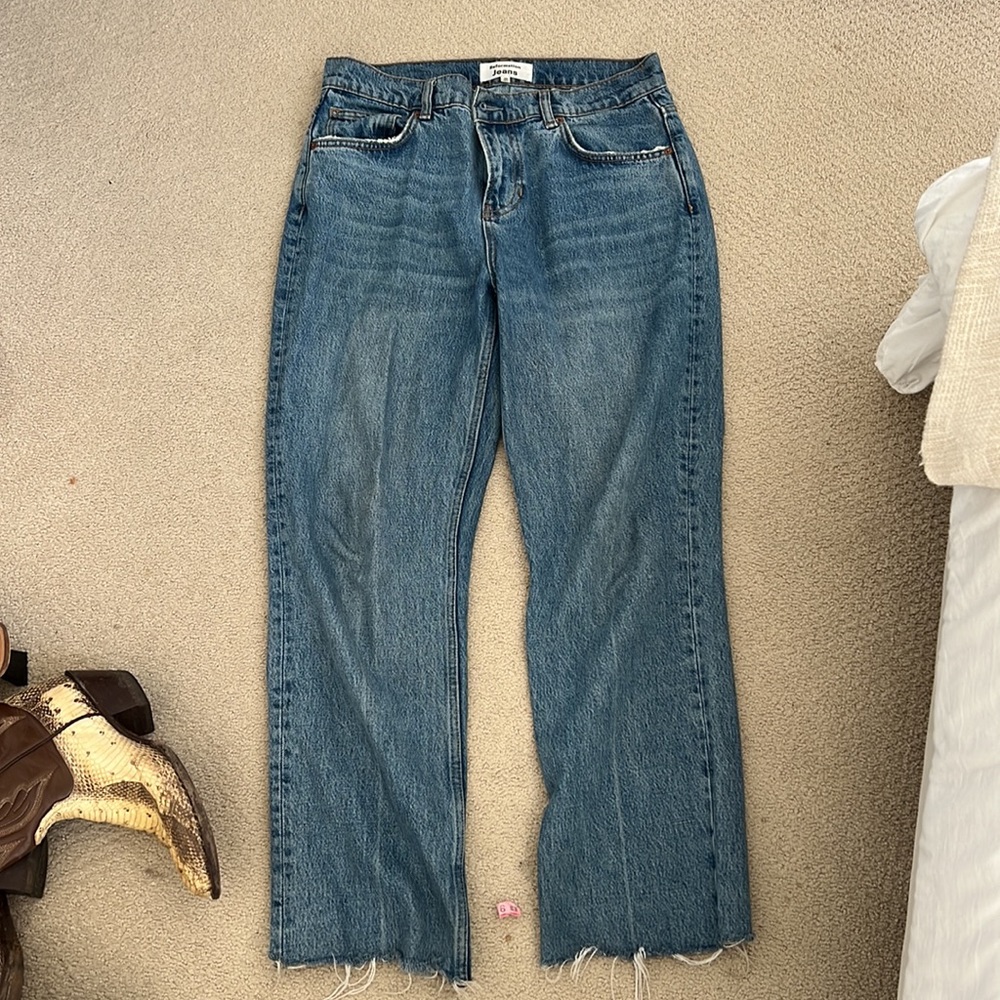 Addison Low Rise Relaxed Jeans - Picture 2 of 3